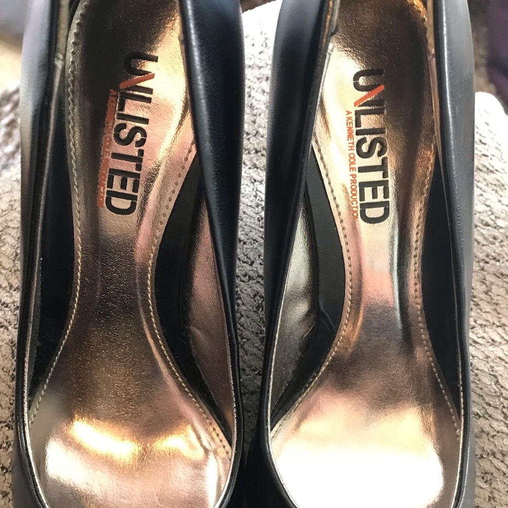 Kenneth Cole Unlisted Collection